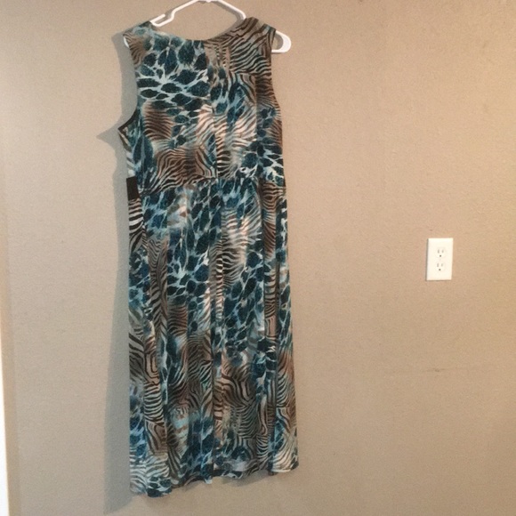 Brown Blue White Dress Barn Size 16 Maxi Dress - Picture 5 of 5